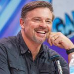 Tom Welling height and age in Smallville article logo for Skzyshu.com